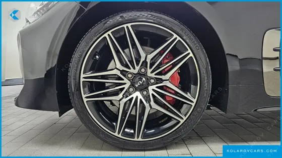 KIA STINGER 3.3 GT AWD