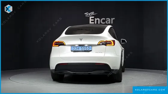 TESLA MODEL Y LONG RANGE AWD