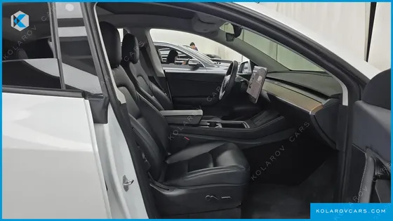TESLA MODEL Y LONG RANGE AWD