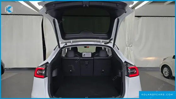 TESLA MODEL Y LONG RANGE AWD