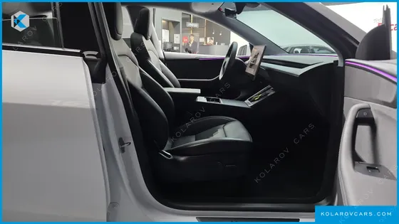 TESLA MODEL Y RWD