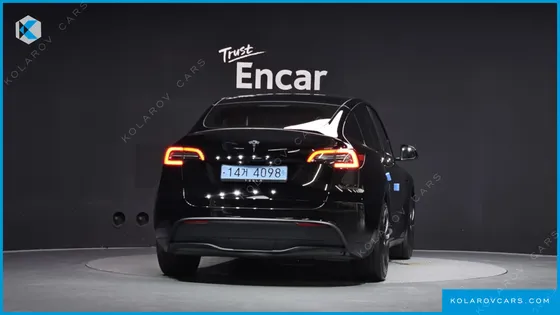 TESLA MODEL Y RWD