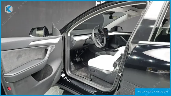 TESLA MODEL Y RWD
