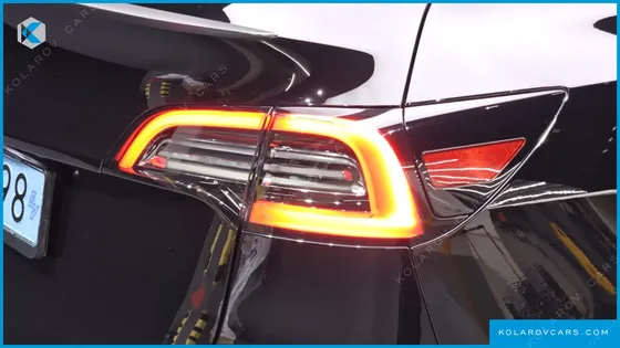 TESLA MODEL Y RWD