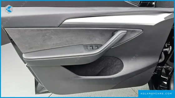 TESLA MODEL Y RWD
