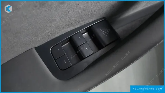 TESLA MODEL Y L LONG RANGE AWD