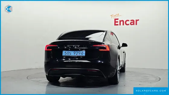 TESLA MODEL 3 RWD