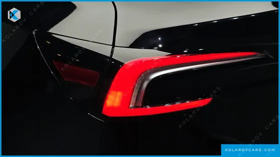 TESLA MODEL 3 RWD