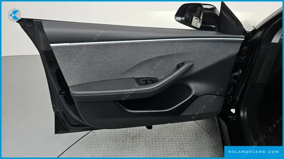 TESLA MODEL 3 RWD