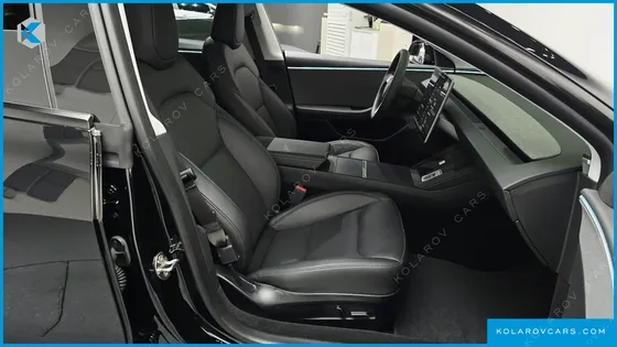 TESLA MODEL 3 RWD