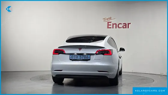 TESLA MODEL 3 LONG RANGE AWD