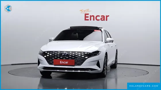 HYUNDAI GRANDEUR LE BLANC