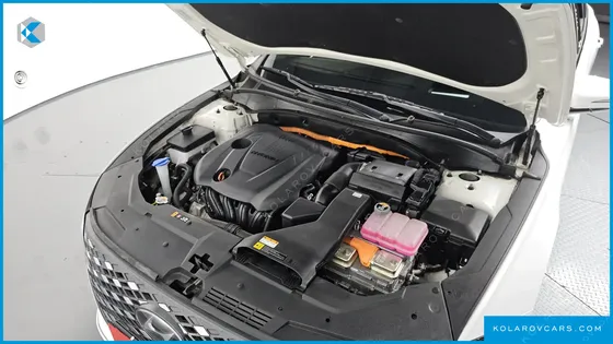 HYUNDAI GRANDEUR LE BLANC
