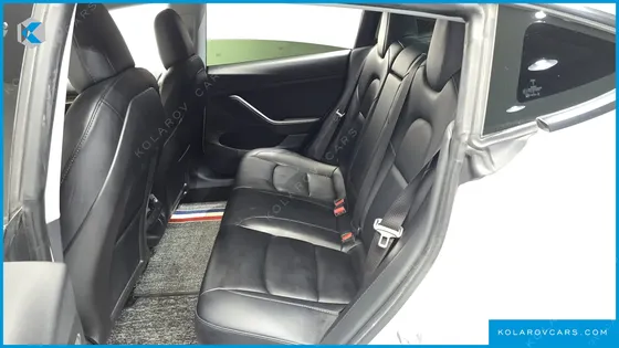 TESLA MODEL 3 LONG RANGE AWD