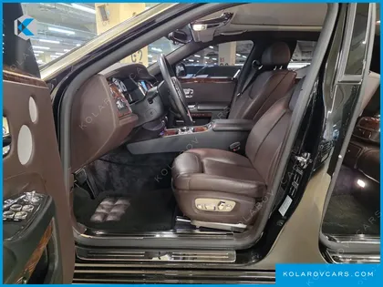 ROLLS ROYCE GHOST 6.6 EWB V12