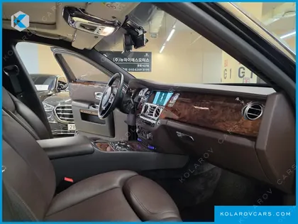 ROLLS ROYCE GHOST 6.6 EWB V12