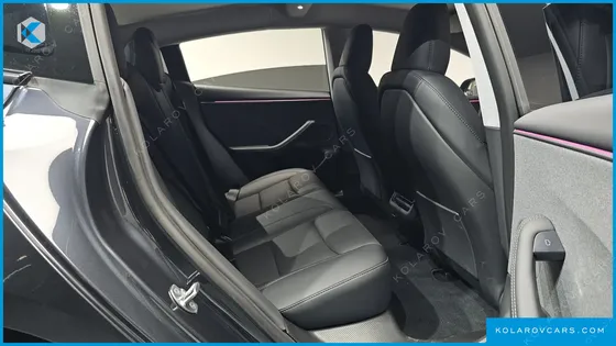 TESLA MODEL 3 RWD
