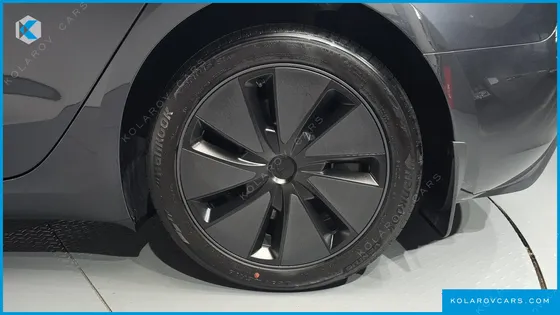 TESLA MODEL 3 RWD