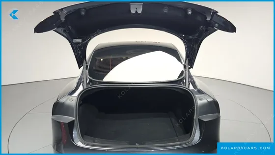 TESLA MODEL 3 RWD