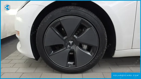 TESLA MODEL 3 LONG RANGE AWD