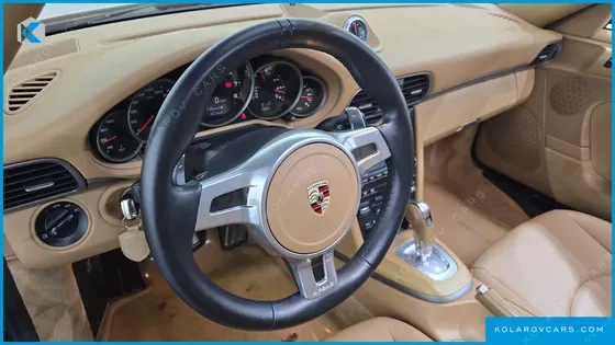PORSCHE 911 CARRERA