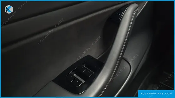 TESLA MODEL 3 STANDARD RANGE PLUE RWD