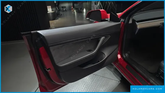TESLA MODEL 3 STANDARD RANGE PLUE RWD