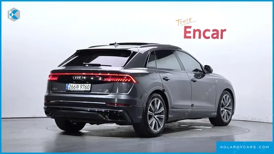 AUDI Q8 55 TFSI QUATTRO PREMIUM