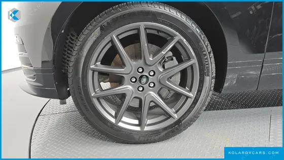 LAND ROVER RANGE ROVER VELAR 3.0 P400 R-DYNAMIC HSE