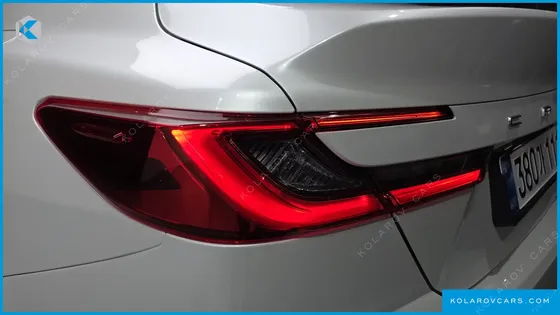 TOYOTA CAMRY 2.5 XLE PREMIUM HYBRID