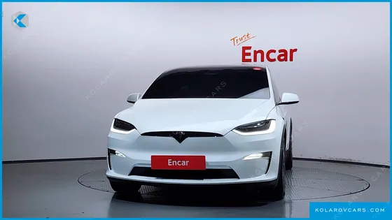 TESLA MODEL X PLAID
