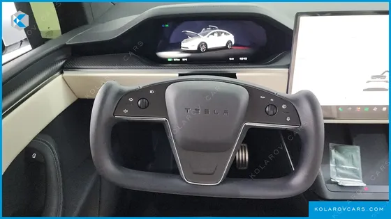 TESLA MODEL X PLAID