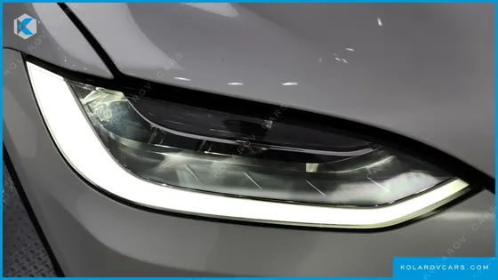 TESLA MODEL X PLAID