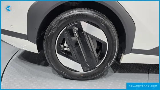 KIA EV4 LONG RANGE 2WD