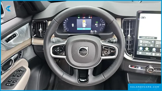 VOLVO XC90 T8 ULTRA DARK HYBRID