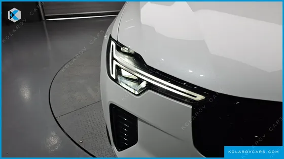 VOLVO XC90 T8 ULTRA DARK HYBRID