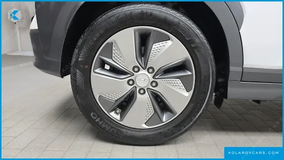 HYUNDAI KONA MODREN