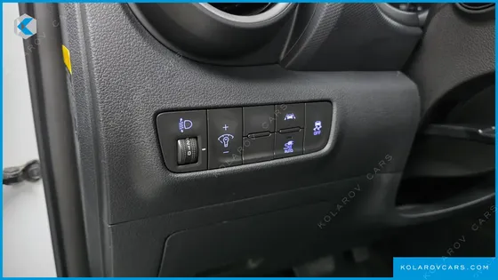 HYUNDAI KONA MODREN