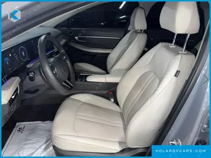 HYUNDAI SONATA INSPIRATION