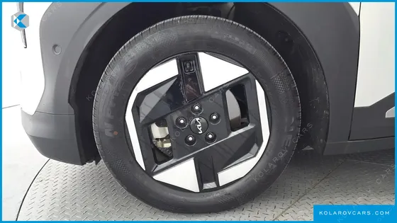 KIA EV3 LONG RANGE 2WD