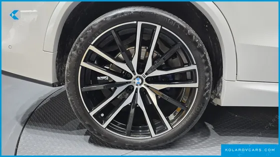 BMW X5 XDRIVE 40I M SPORTS ONLIE EXCLUSIVE EDITION