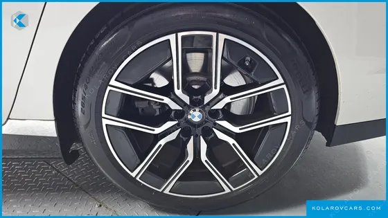 BMW I7 XDRIVE 60 M SPORT