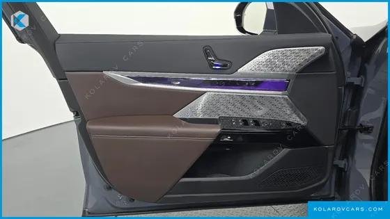 BMW I7 XDRIVE 60 DESIGN PURE EXCELLENCE