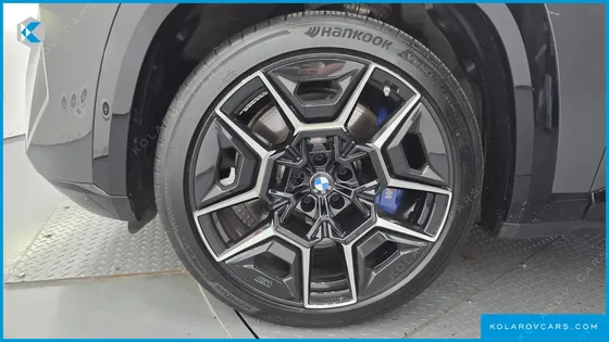 BMW XM 4.4