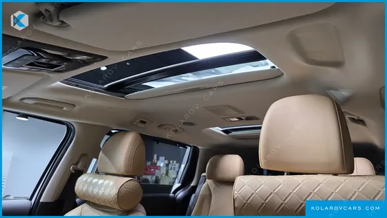 KIA CARNIVAL DIESEL 7-SEATER SIGNATURE