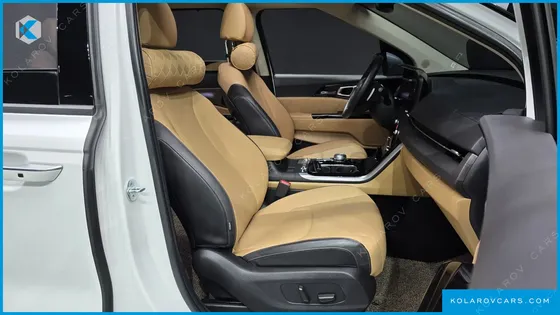 KIA CARNIVAL DIESEL 7-SEATER SIGNATURE