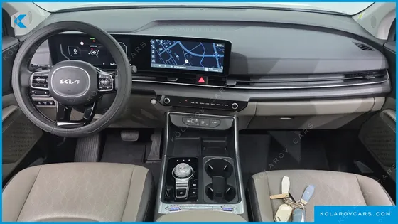 KIA CARNIVAL DIESEL 9-SEATER NOBLESSE