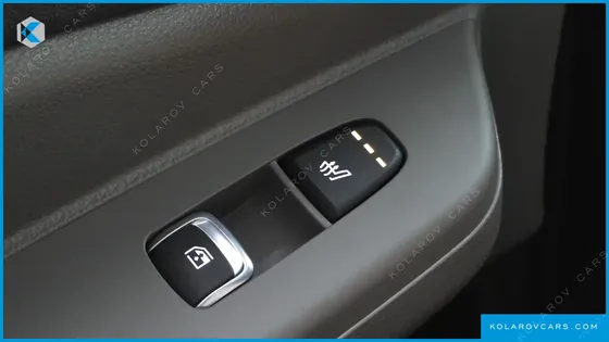 KIA CARNIVAL DIESEL 9-SEATER NOBLESSE