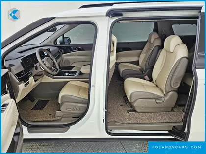 KIA CARNIVAL DIESEL 9-SEATER SIGNATURE