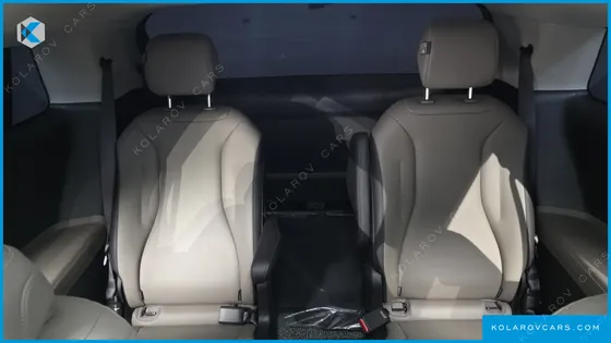 KIA CARNIVAL DIESEL 9-SEATER PRESTIGE